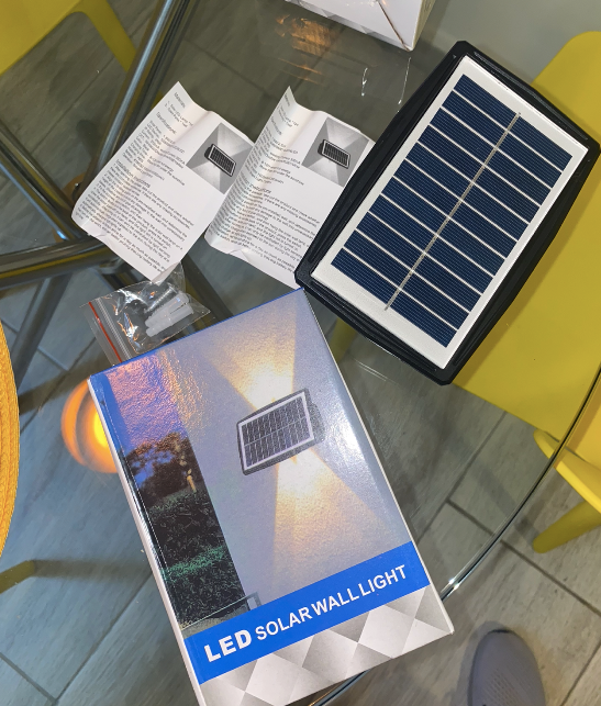 Lampara Solar Aplique de Pared Tipo Lupa para Exteriores